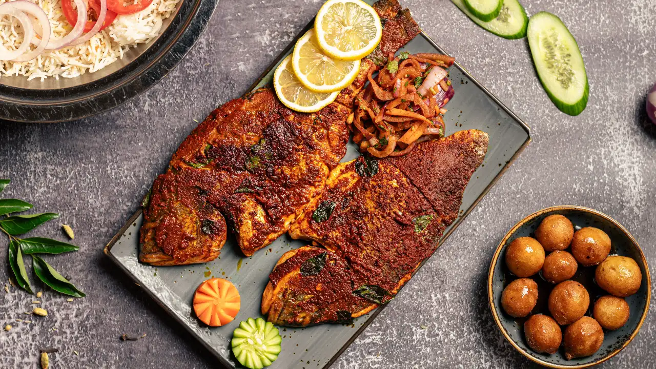 Best Pomfret Fish Restaurant in Mumbai